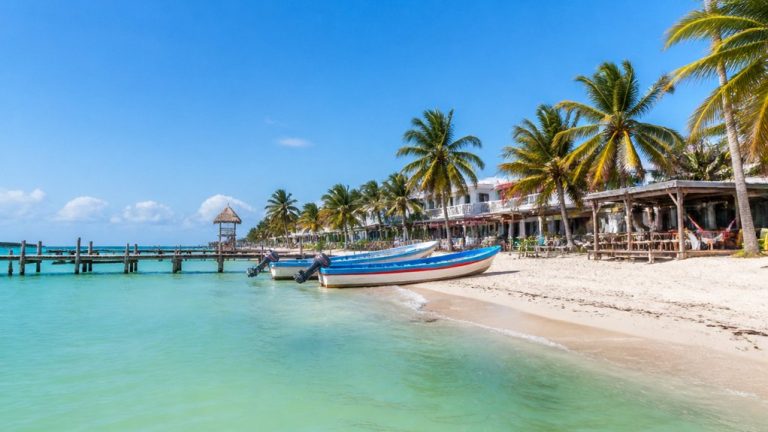Puerto Morelos Day Trip From Cancun