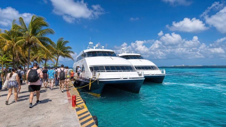 Cancun to Isla Mujeres Ferry Guide